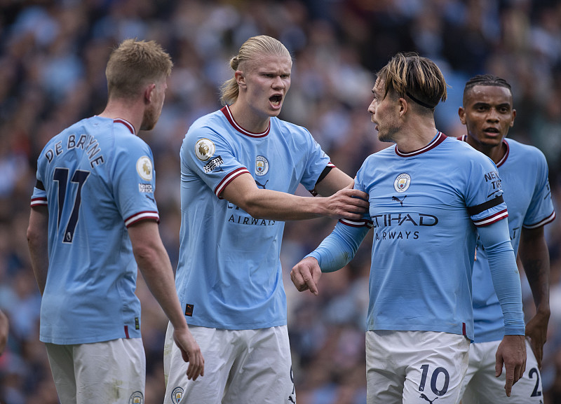 以及一名顶 以及一名顶