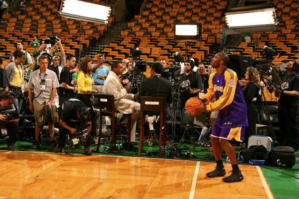 更是连接球 更是连接球