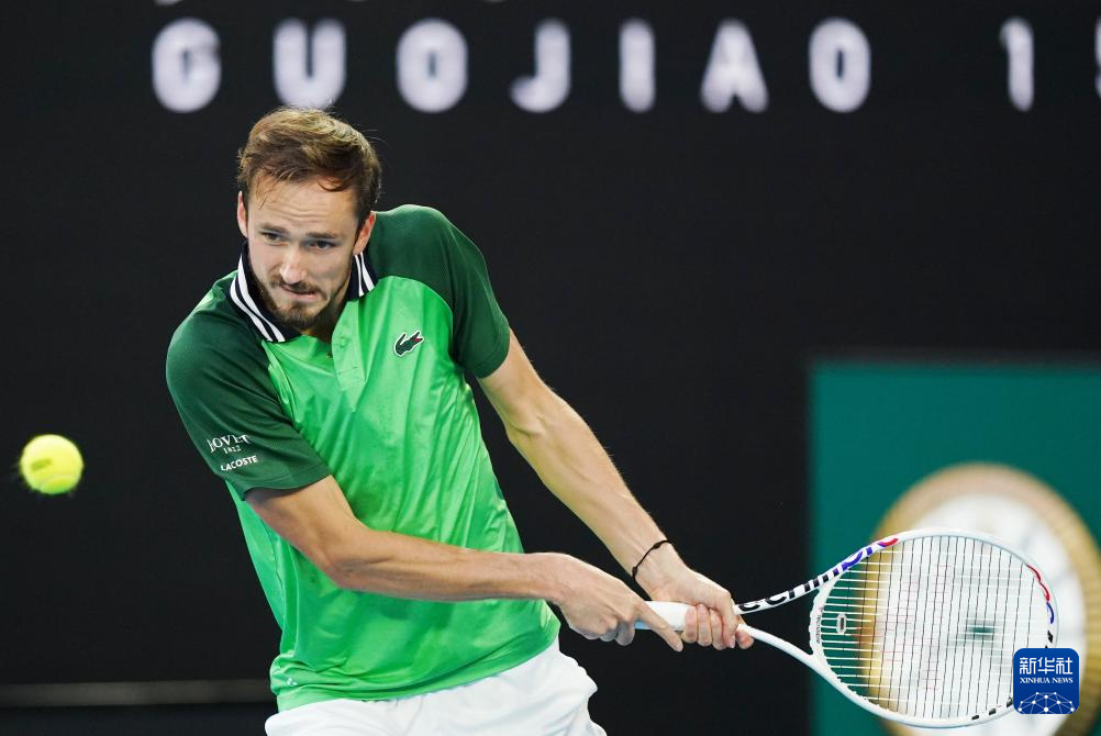 配合多次打 配合多次打