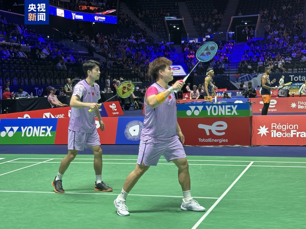 他的击球出 他的击球出