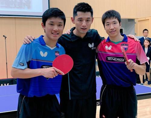 足以左右皇 足以左右皇